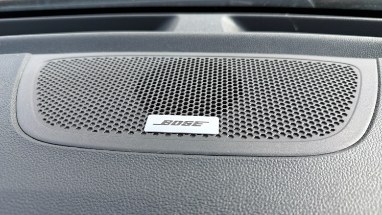 Renault Kadjar 1.6 dCi Signature Nav 5dr 4WD Diesel Hatchback